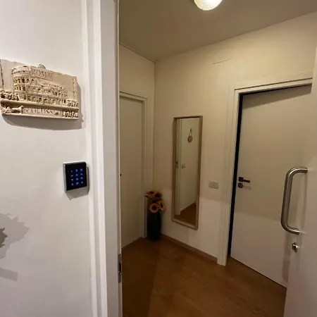 Vatican's * Rom